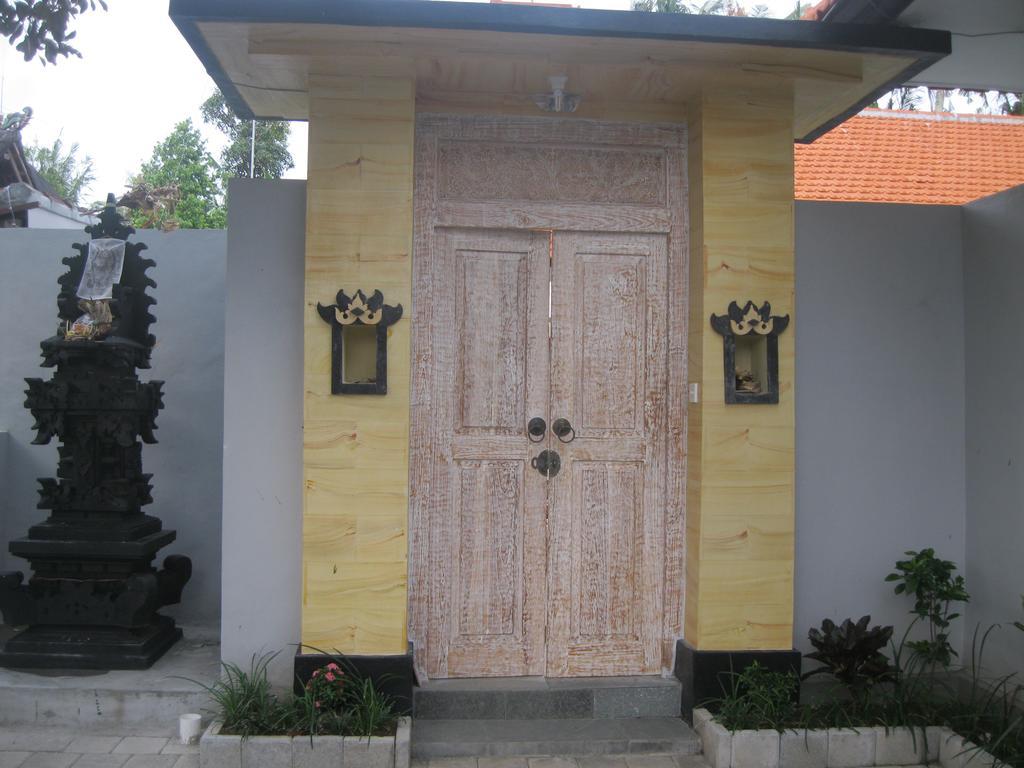 Temuku Guest House Canggu Dış mekan fotoğraf